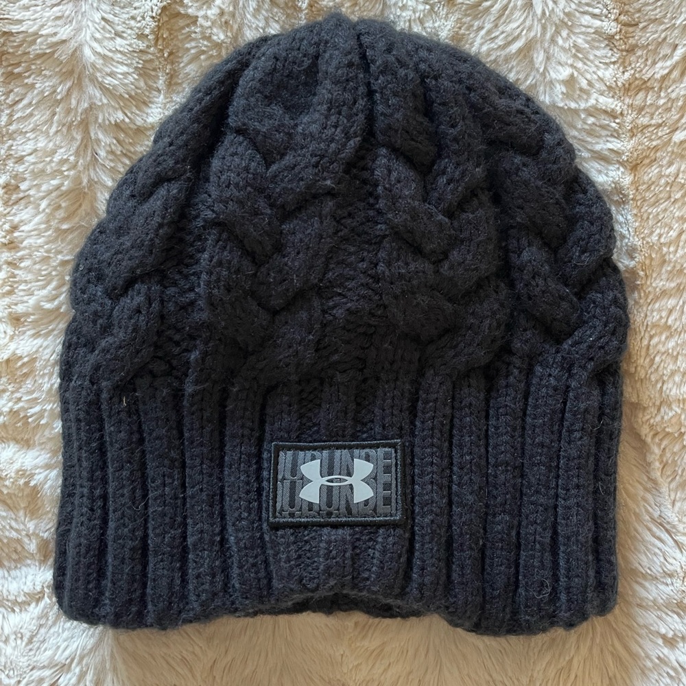Under Armour Women’s Cable Knit Beanie